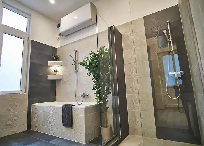F4 Design Apartment-