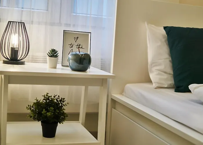 Apartmán F4 Design Apartment- *