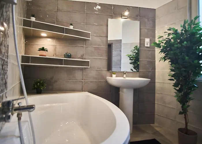 F4 Design Apartment- Budapešť