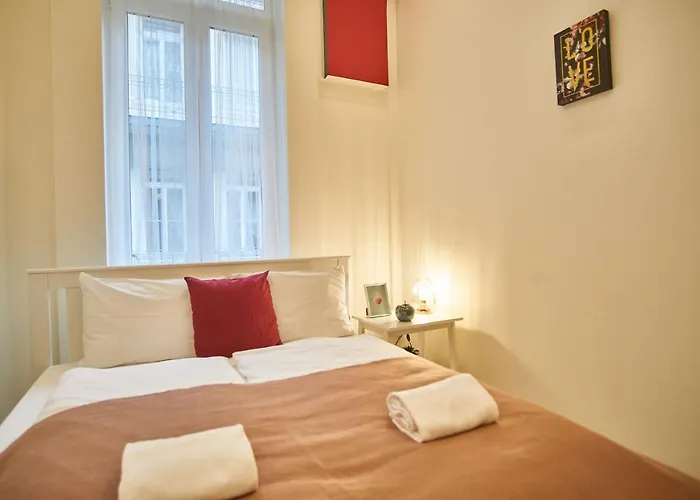F4 Design Apartment- Budapešť