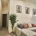 Apartment F4 Design Apartment- Budapest