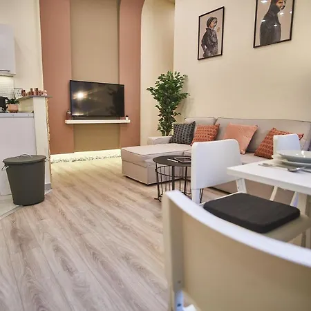 F4 Design Apartment- Budapest