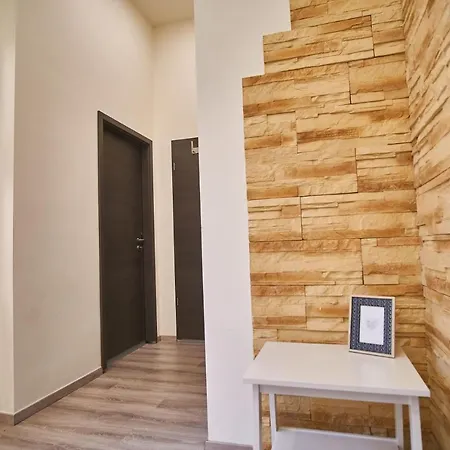 아파트 F4 Design Apartment-